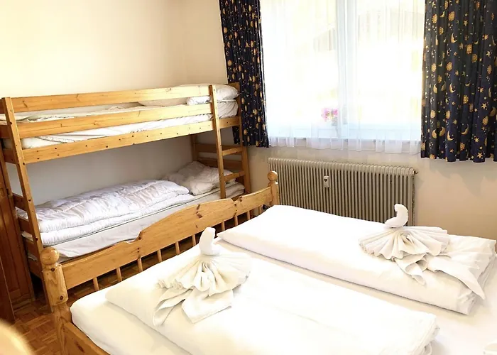 Mountain View 1-bedroom Apartment-top 1 *